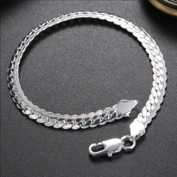 Jewelry - Beautiful Sterling silver bracelet